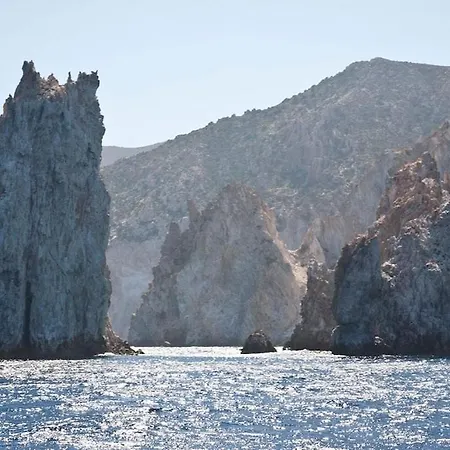 Sifnos Blue Horizon House - Endless Blue *